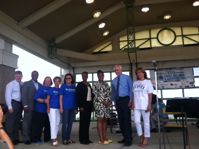 Assemblywoman Jean-Pierre is joined by Babylon Town Supervisor Rich Schaffer, Presiding Officer DuWayne Gregory, members of the Copiague Community Cares, Councilwoman Jacqueline Gordon and Suffolk Cou