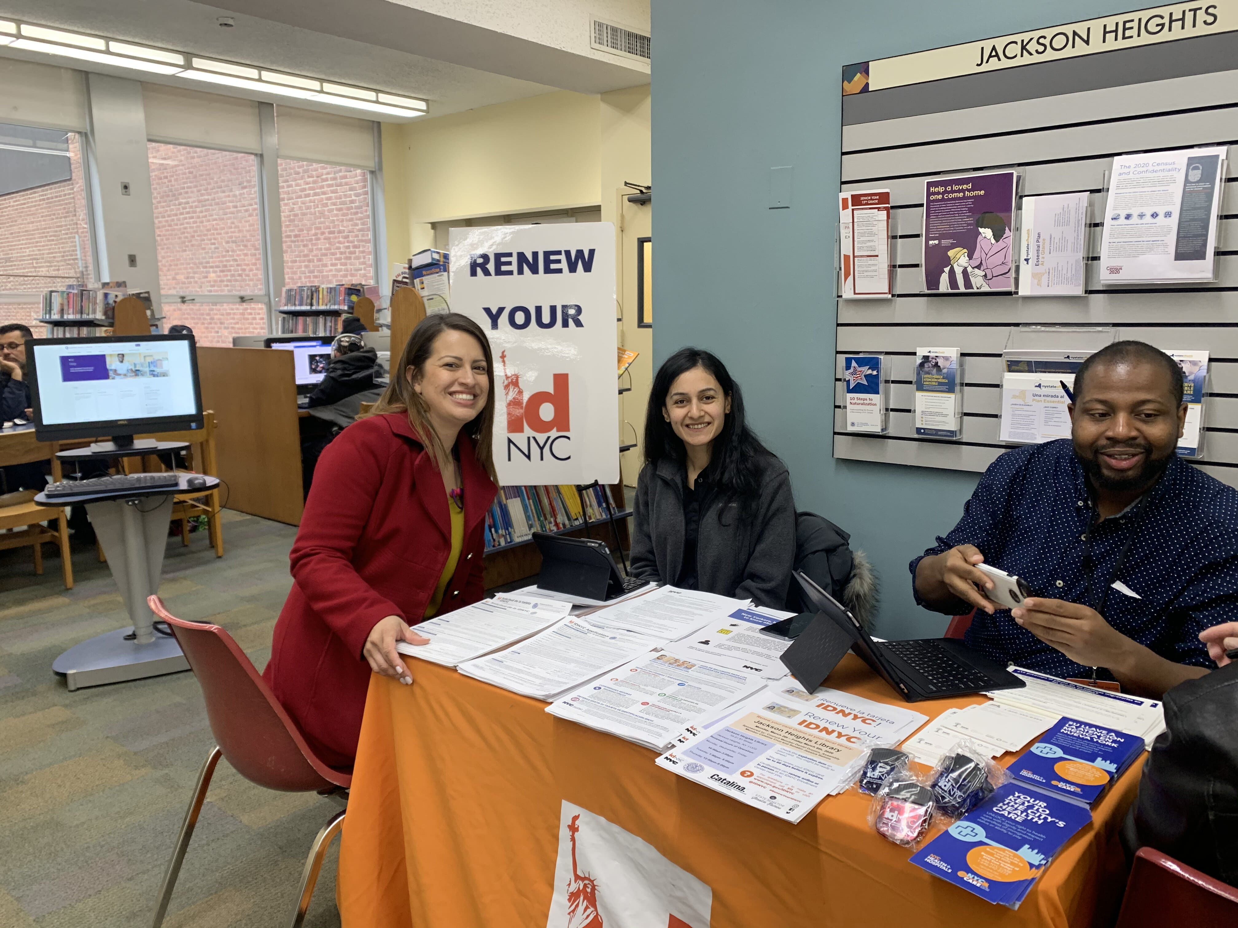 Assemblywoman Cruz at the Jackson Heights Library ensuring that members of the community get their IDNYC renewed.