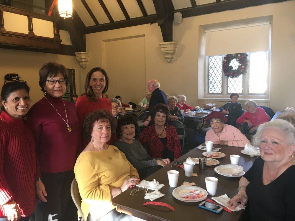 Assemblywoman Amy Paulin delivered holiday cookies to the Pelham Seniors.