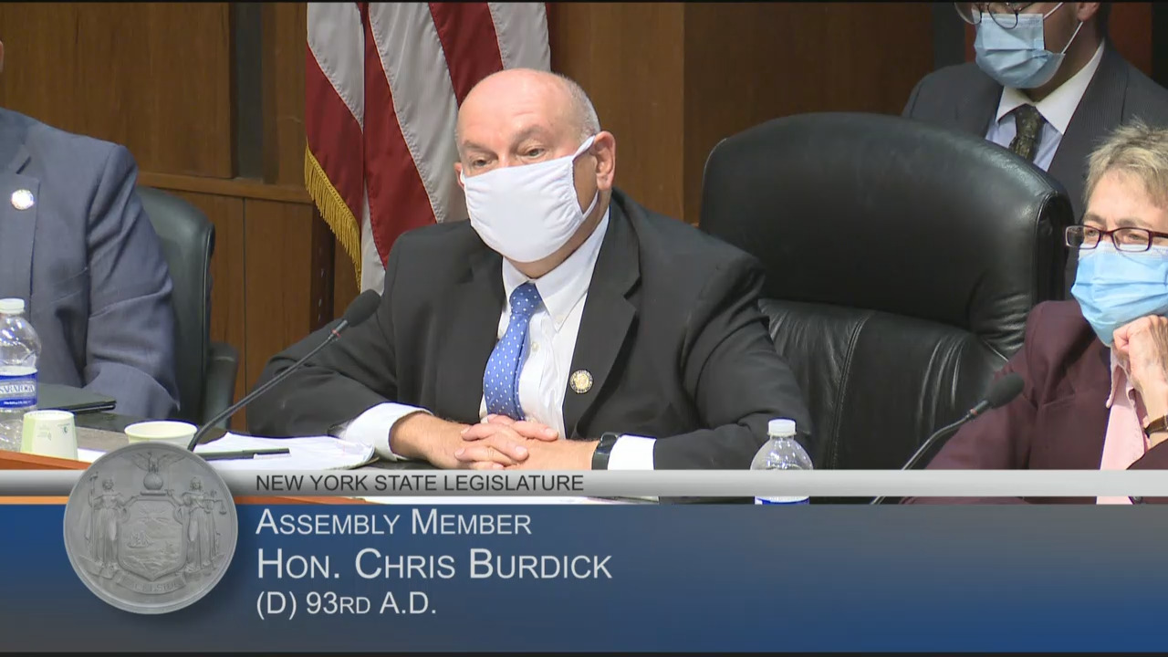 Burdick Listens to Concerns of Farming Community on Banning Neonicotinoid Pesticides