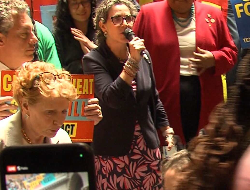 Levenberg Urges Passage of NY HEAT Act