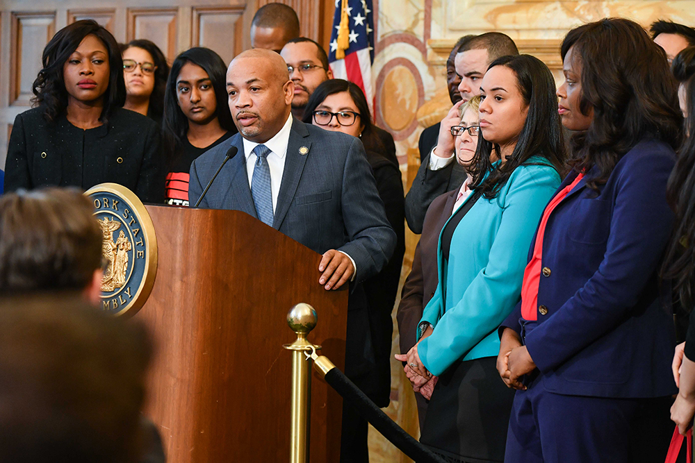 Senate Should Pass DREAM Act